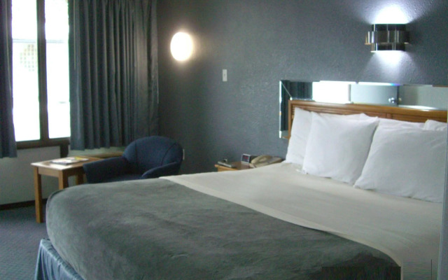 Quails Nest Inn and Suites