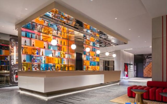 Ibis Hotel (Tianjin Railway Station Jinwan Plaza)