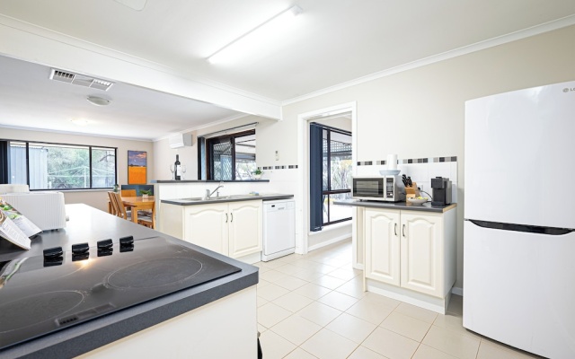 Villa Scalzi - 4-Bed Getaway