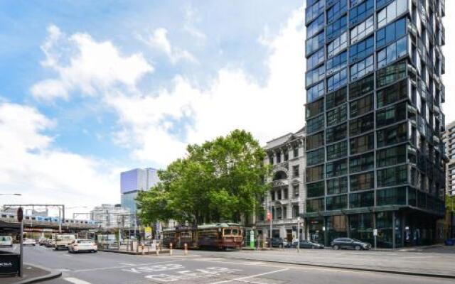 Canvas Suites On Flinders