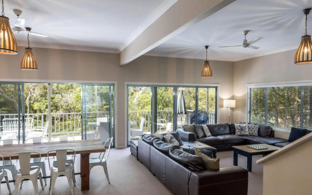 Saltwood at Hyams 4pm Check Out Sundays except Peak season