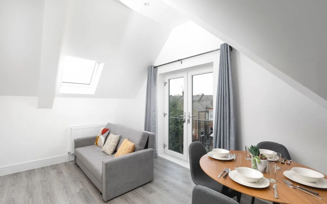 Skyvillion -vineyard Court Enfield 1bed Wbalcony