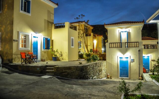 Mainades Maisonettes and Studios