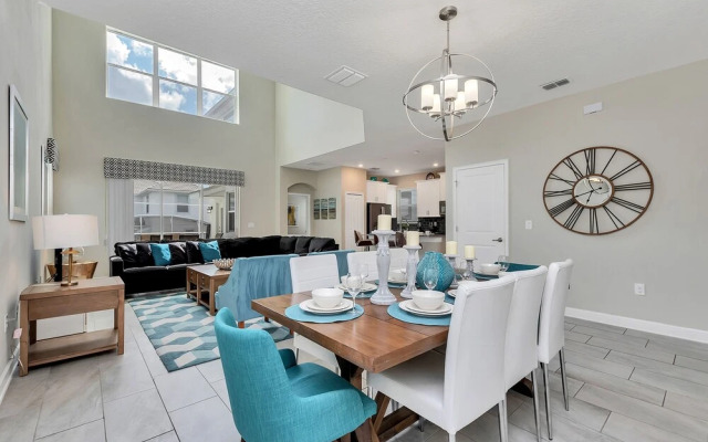 Stylish Home W/private Pool&spa, Near Disney!