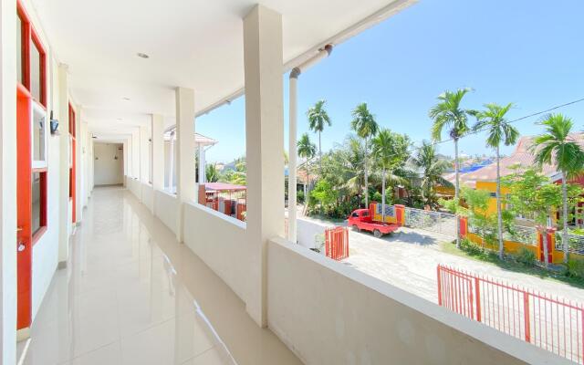 OYO 3092 Falah Residence Syariah