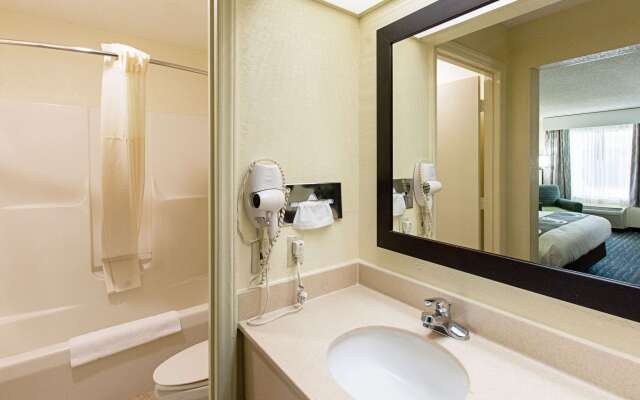 Quality Inn & Suites Florence Civic Center