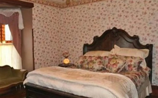 Charles Nelson Schmick House