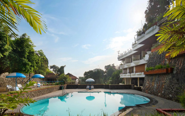 Royal Hotel and Convention Tretes
