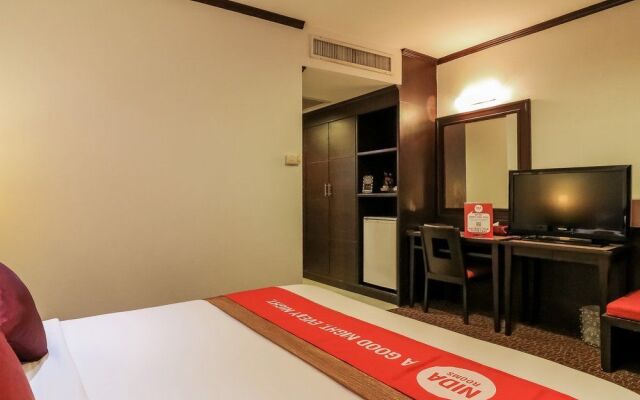 Nida Rooms Charoenkrung 42 Arcade