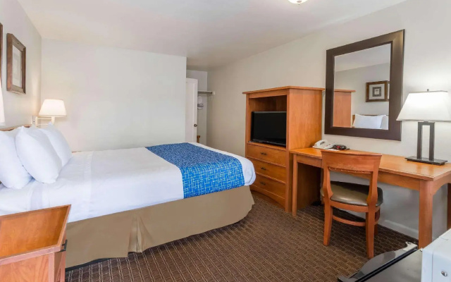 Travelodge by Wyndham Eugene Downtown/University of Oregon