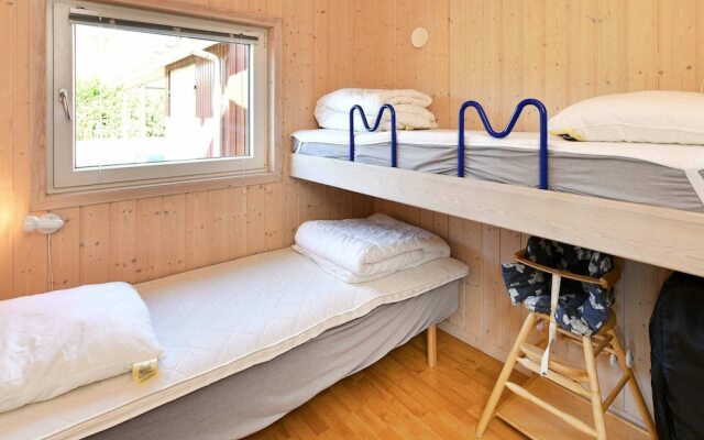 6 Person Holiday Home in Oksbol