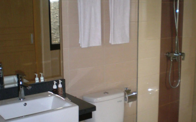 Svarna Suite Seminyak
