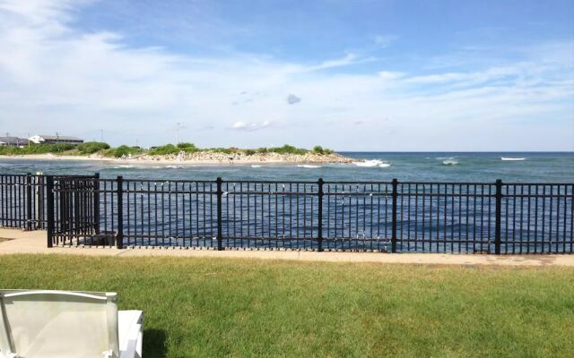 Marginal Way House Hotel