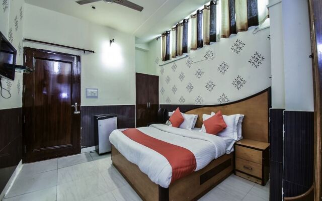 Oyo 22424 Hotel Vice Roy