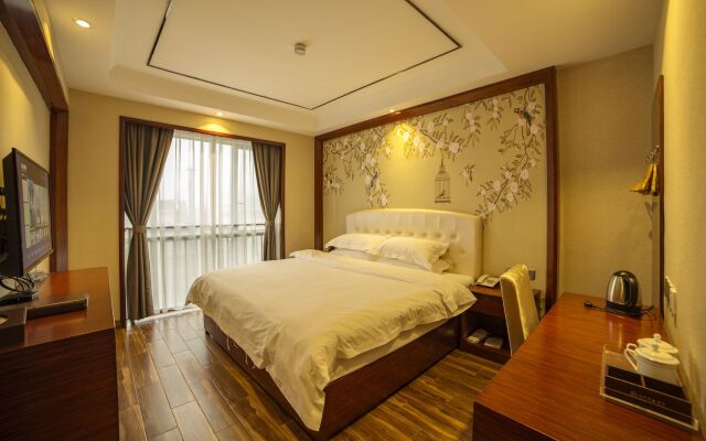 Interpersonal Boutique Hotel