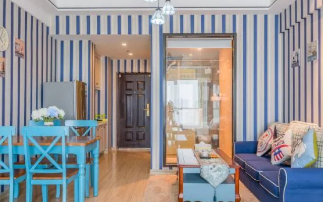 Shanghai Huayue Apartment (Jinshan Wanda Shop)