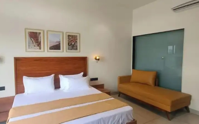 Rain Forest Gir Resort