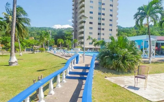 Sword Fish Beach Suite at Turtle Towers