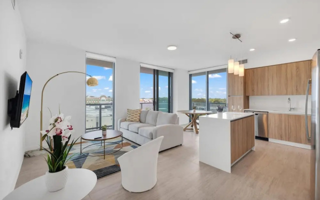 Quadro Design District by Vesper