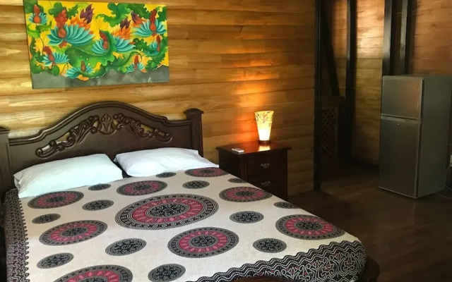 Hotel Cabinas La Playa