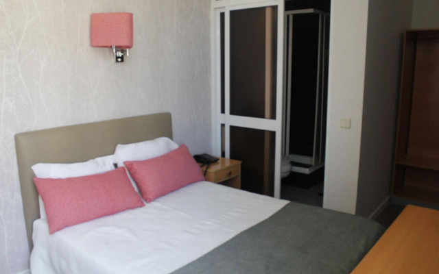 Guest House Porto Clerigus