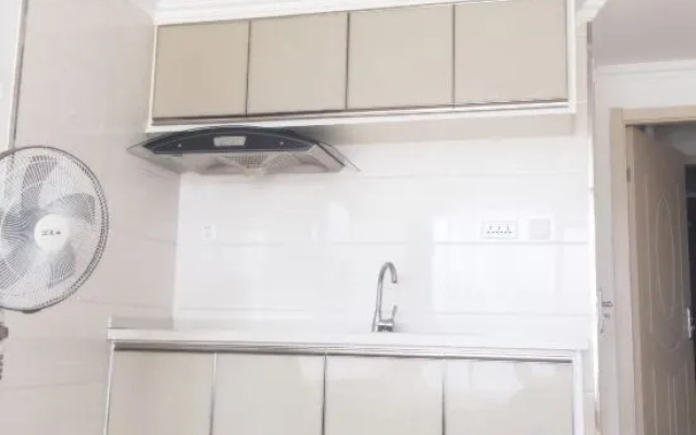 Kaixuan Shidai Family Apartment