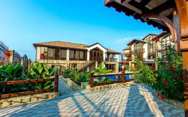 Hotel Assol