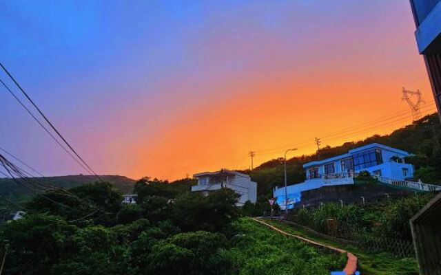 Shengwu Hai Homestay (Bianjiao Colorful Village Viewing Platform Branch)