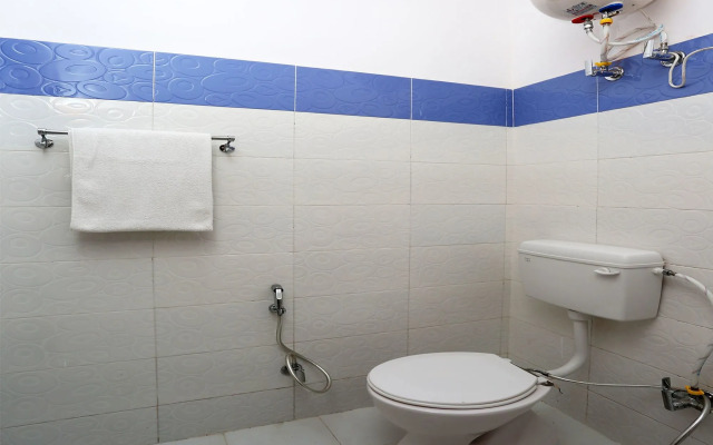 Hotel A R Inn 1 By OYO Rooms