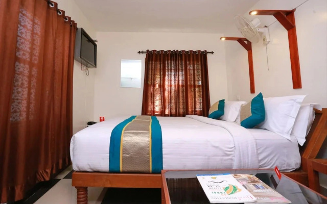 Hotel River Moon by OYO Rooms
