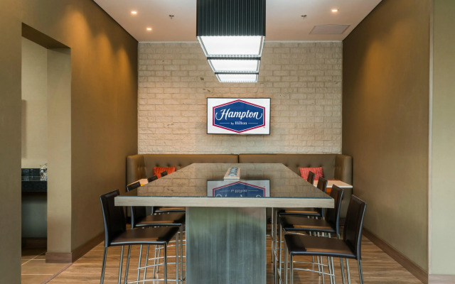 Hampton by Hilton Medellin
