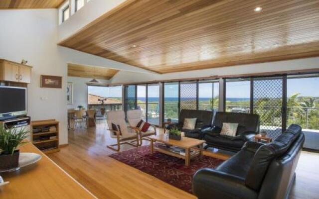 17 Canberra Crescent - Prestige Views At Burrill Lake