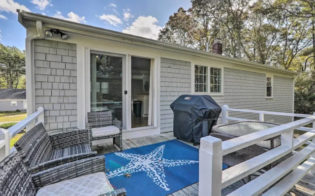Pool Table + Fire Pit: Wooded Hyannis Haven!