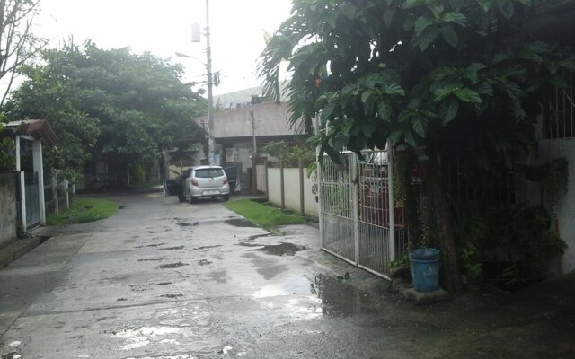 Oliveros Residence Bed and Breakfast