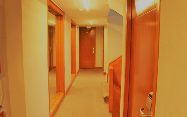 Condesa Suites