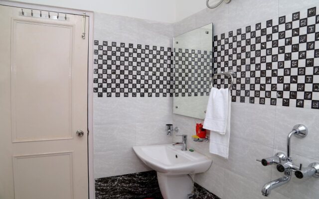 OYO 3858 GTB Starlite kurali