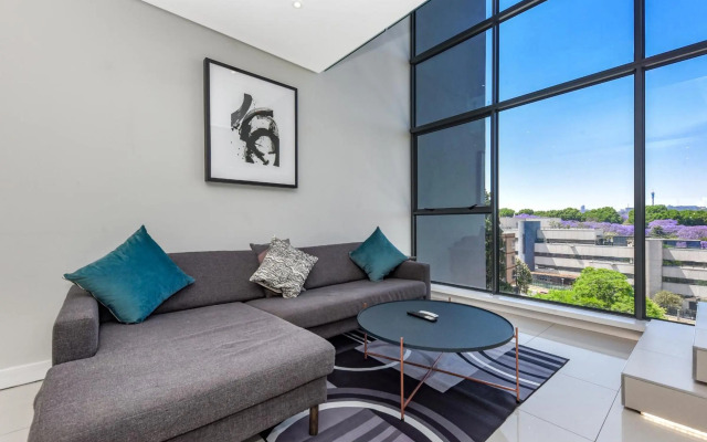 Park Central Residence 2 bedroom Apartment