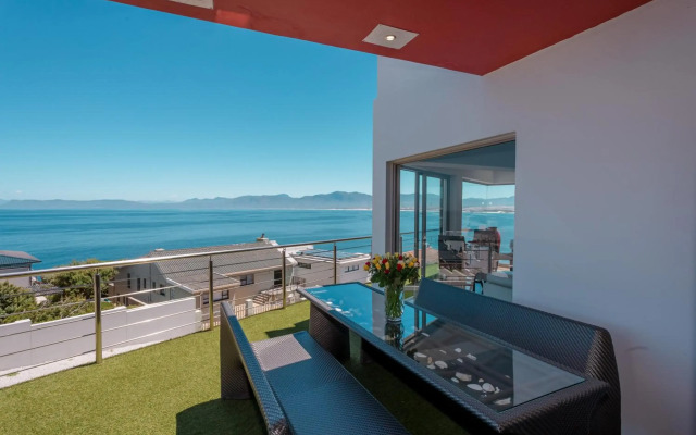 Sea Star Lodge