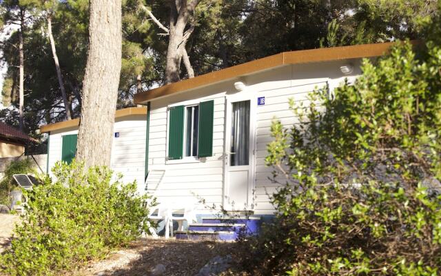 Victoria Mobilehome Camping Poljana