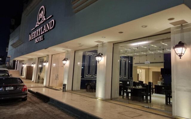 New MerryLand Hotel