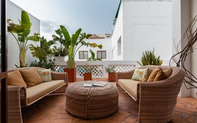 Amazing 6BR 2Pools - Sundeck & BBQ