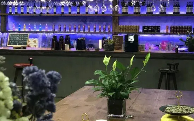 Guiyuan Qiaoju Guesthouse