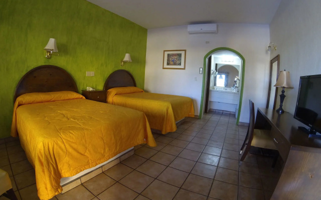 Hacienda Suites Loreto