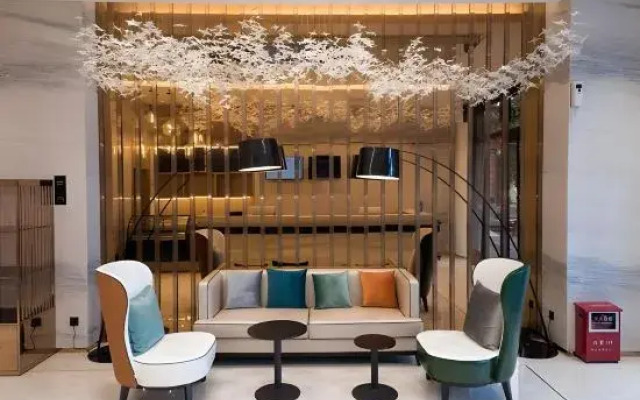 City Comfort Inn (Zhaoqing Qixing Rock Scenic Area Yihua International Plaza)