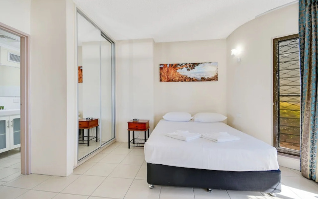 Shandelle Apartments – Guest Rooms – Alexandra Headland