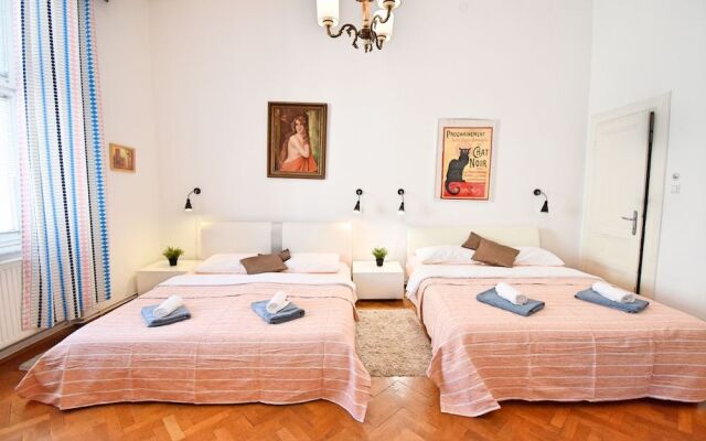 Donos Apartments