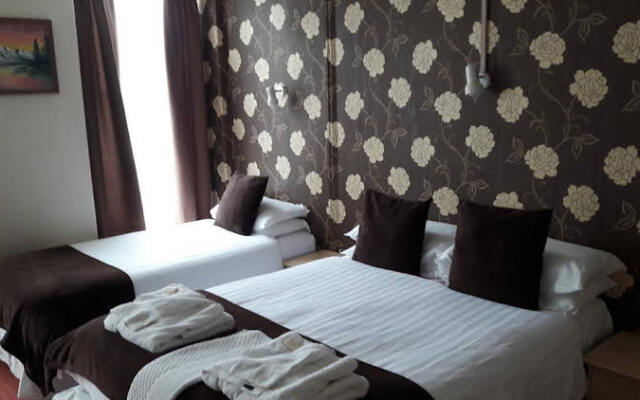 The Osborne Hotel