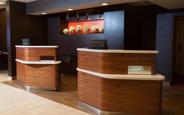 Courtyard by Marriott Burlington Williston