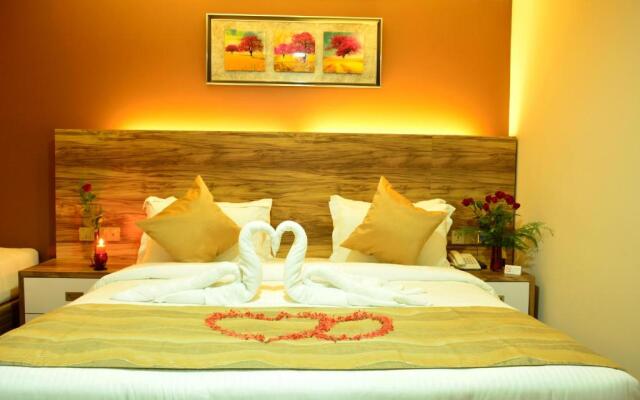 Pearl City Hotel