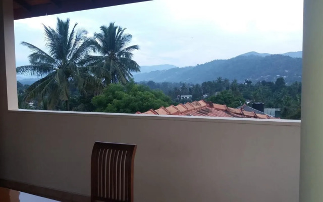 Kandyan Family Villa